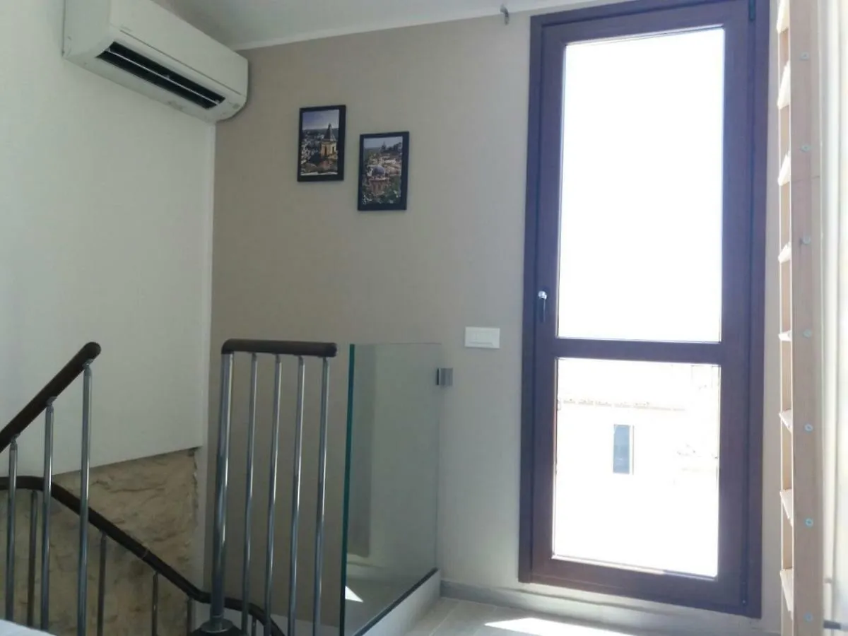 Ibla Baroque Loft Apartment Ragusa Italy